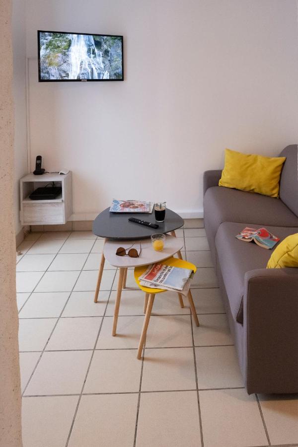 Ferienwohnung Le Duplex A Mimine Le Pin-en-Mauges Exterior foto